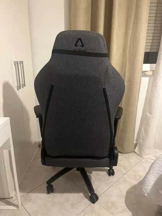 Cadeira Gaming ALPHA GAMER Nébula - Nova - Venda por mudança