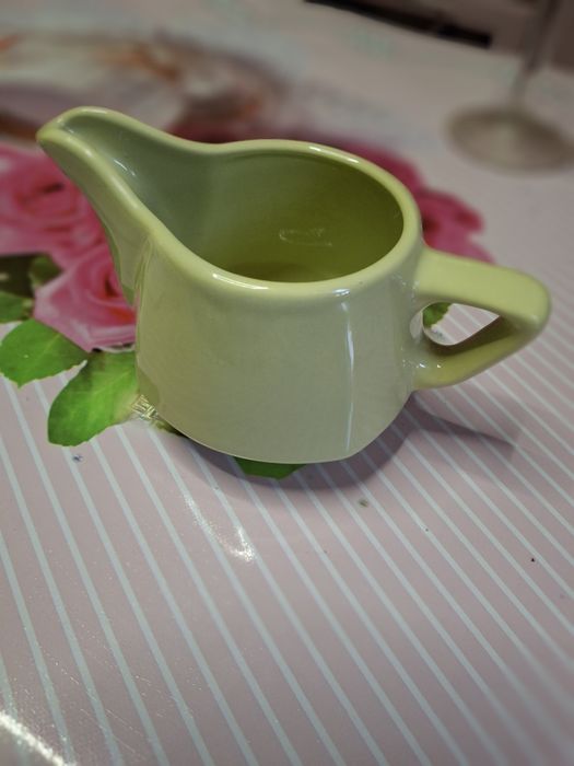 Vintage mlecznik PRL, pastelowa zieleń, lata 60/70, Mid-Century