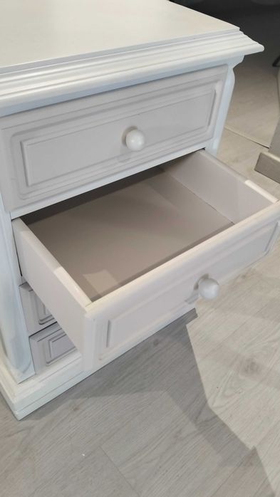 Mesa de cabeceira