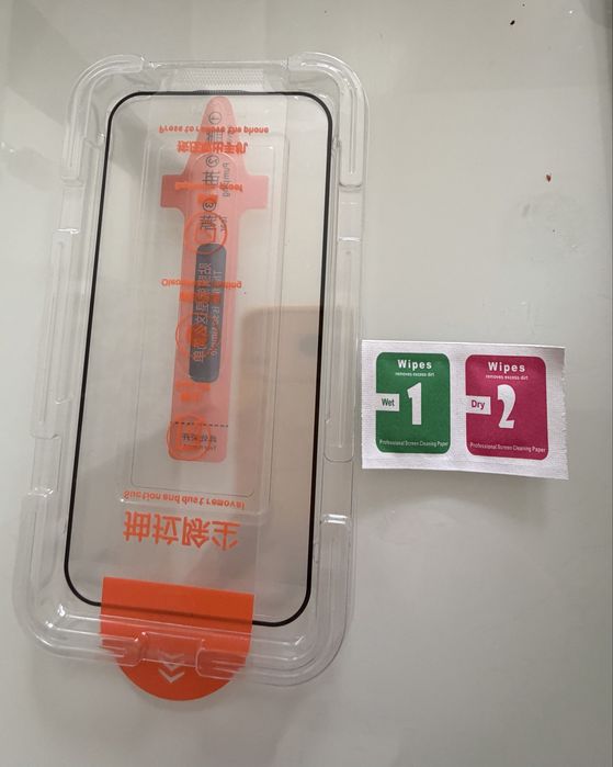 Захисне скло iphone 16 pro max