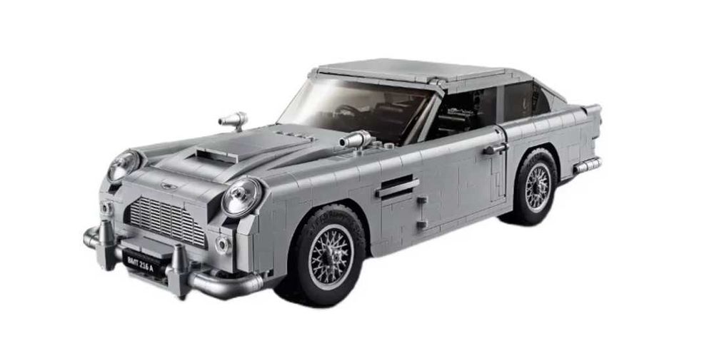 Конструктор Lego Aston Martin James Bond 007 машинка Ferrari F40