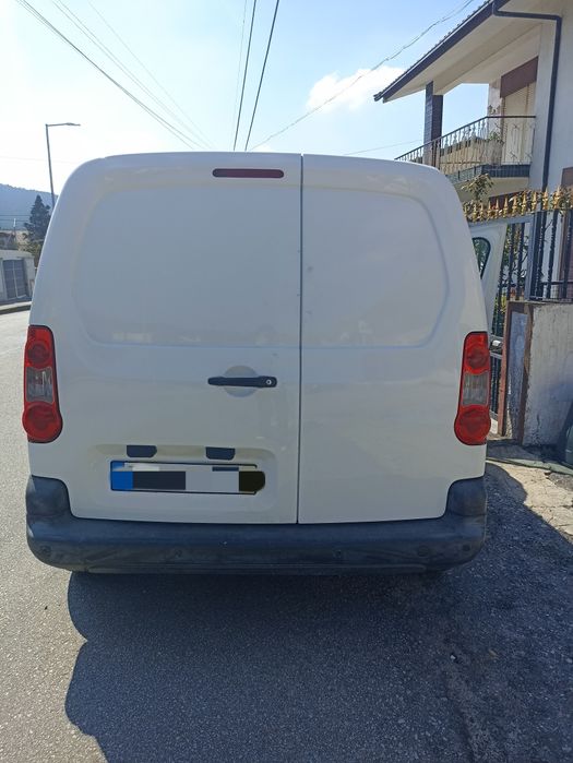 Berlingo 2010 branca