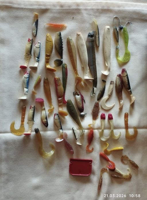 Przynęty wędkarskie w organizerze