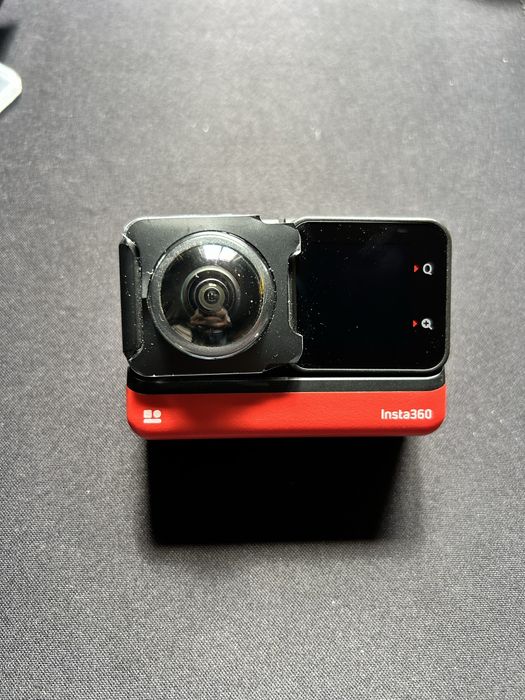 Insta360 One RS Twin Edition e lente 4k