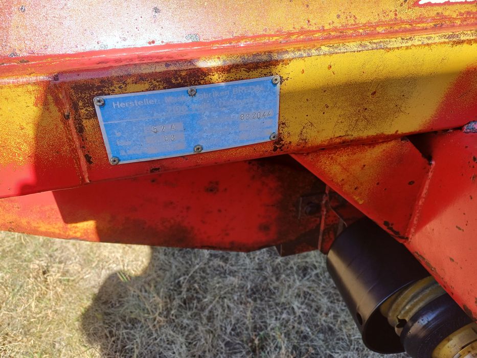 Rozsiewacz wapna bredal b52A rcw