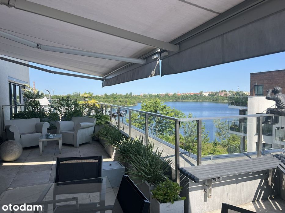 Dwupoziomowy apartament w centrum Opola z tarasem