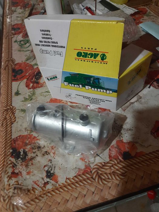 Продам паливний насос підкачки комбайн ДжонДір