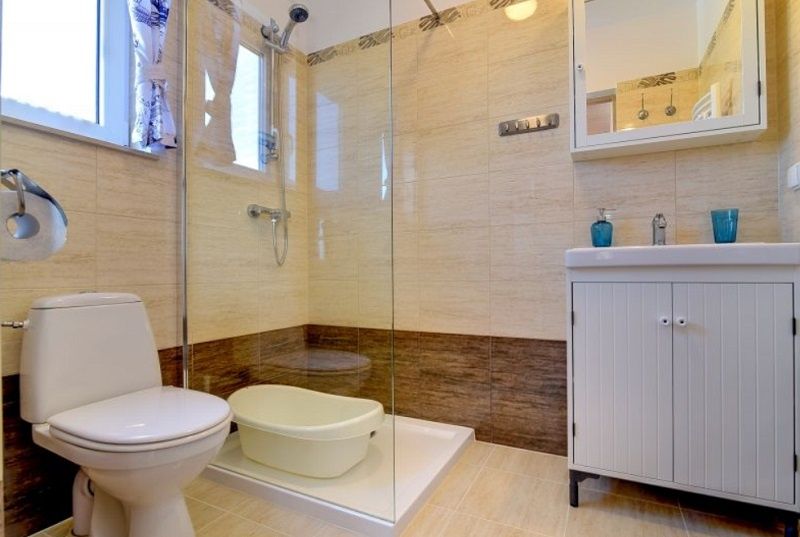 Dębki,Karwia22-29.08wolne(domki,apartamenty)