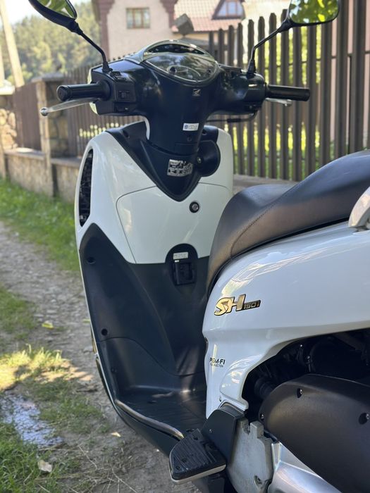 Скутер Honda sh 150
