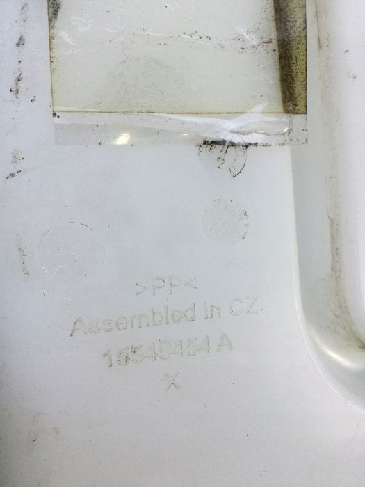 mercedes w 907 sprinter zbiorniczek spryskiwaczy 15549454a oryginał