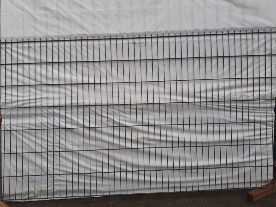 Panel ogrodzeniowy ANTRACYT  2D 6/5/6 ocynk+RAL  143x250  GRAFIT