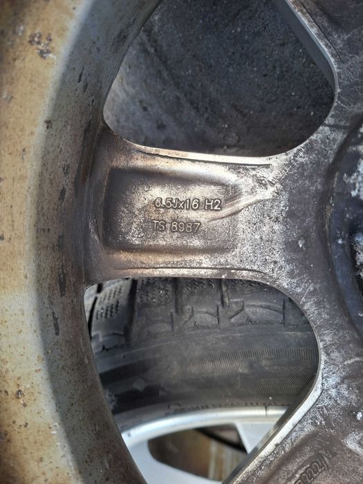 Felgi aluminiowe koła 16 cali VW Golf 5 Touran 5x112 Audi Seat