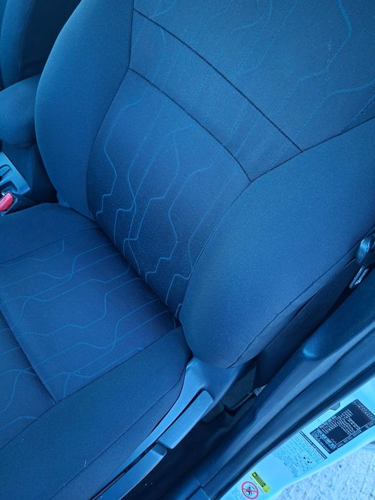 Toyota Auris — fotografia 9