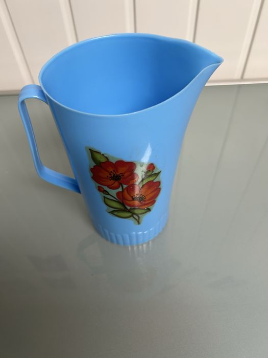 Jarro Vintage em Plástico