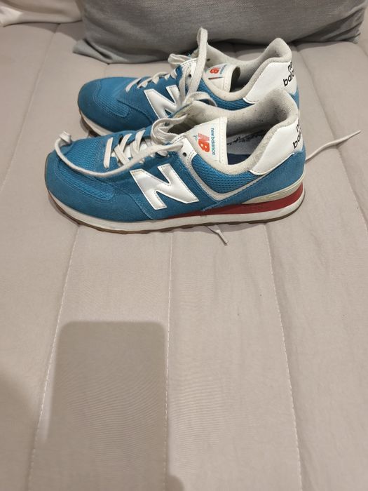 Ténis New Balance Modelo 574  N.º 41.5