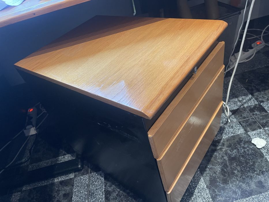 Movel de apoio asecretaria