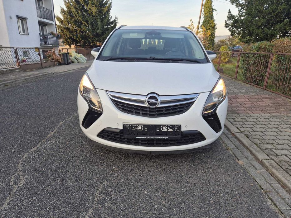 Opel Zafira