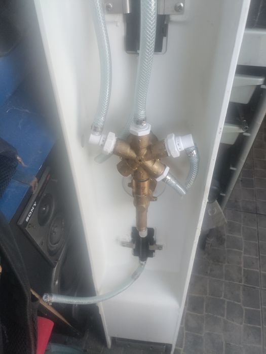 Coluna chuveiro Roca