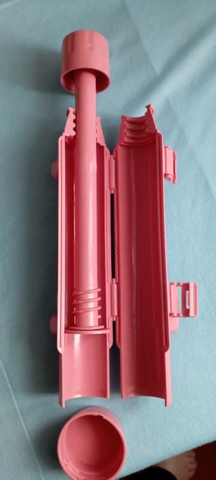 Пристрій для виготовлення суші, роли