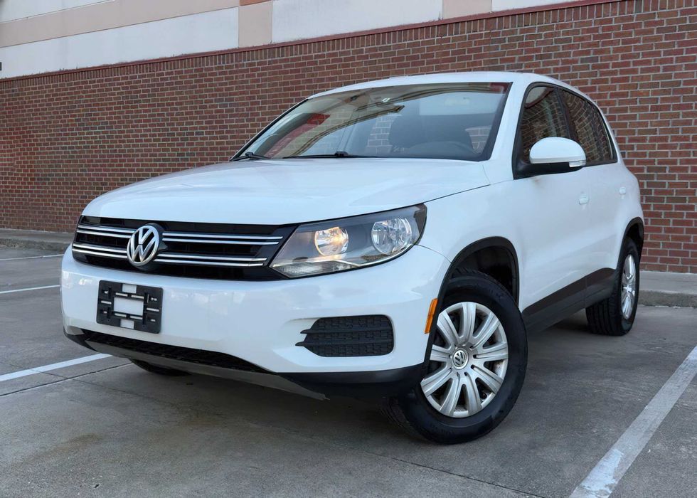 Volkswagen Tiguan      2016