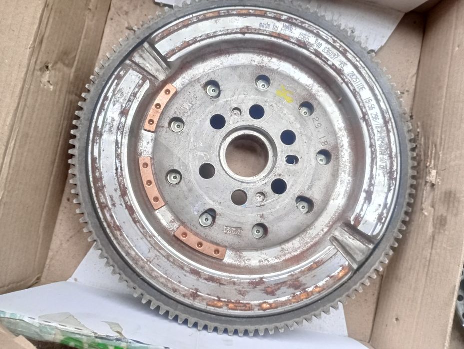 Sprzęgło + koło dwumasowe + doscik 1.6 mJet 105 km