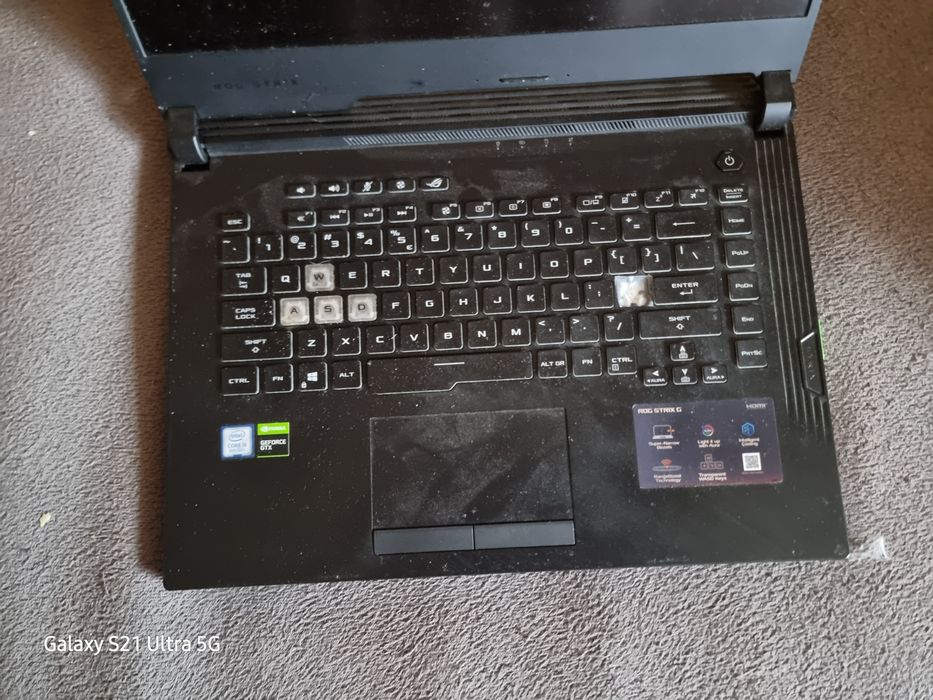 Laptop asus rog strix 15cali