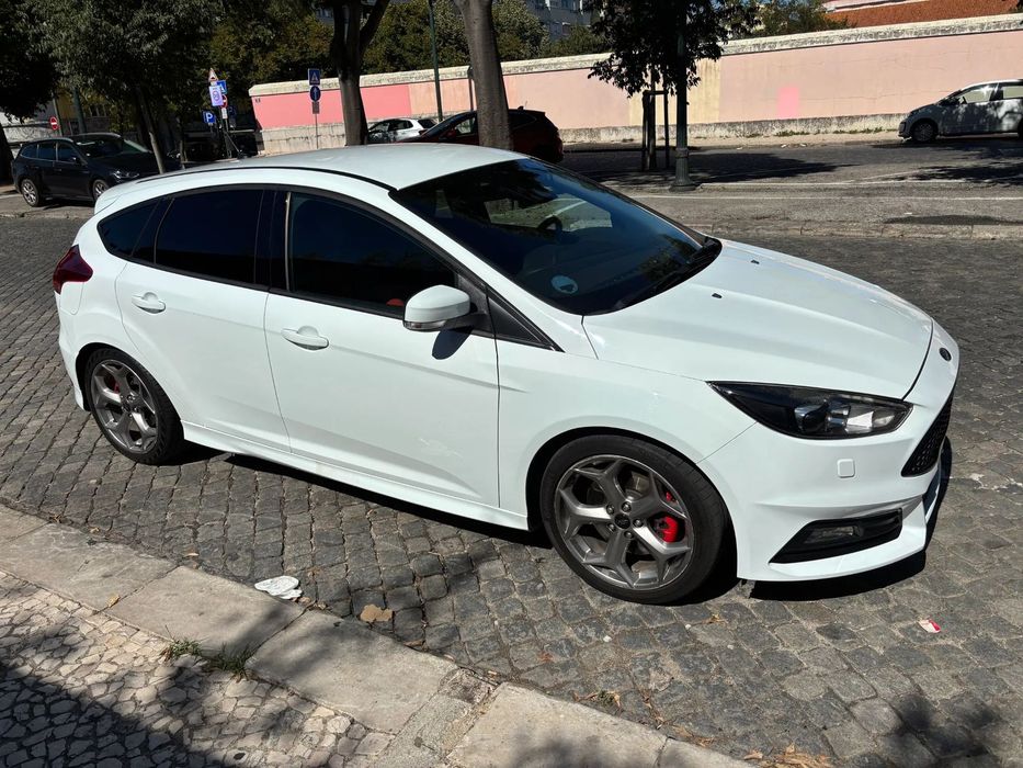 Ford Focus 2.0 EcoBoost ST