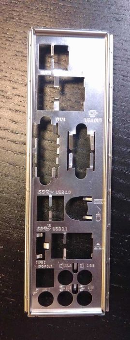 Asus Z170, Intel i5-6700K, 4x8GB DDR4, Noctua NH-U12, XFX 650W