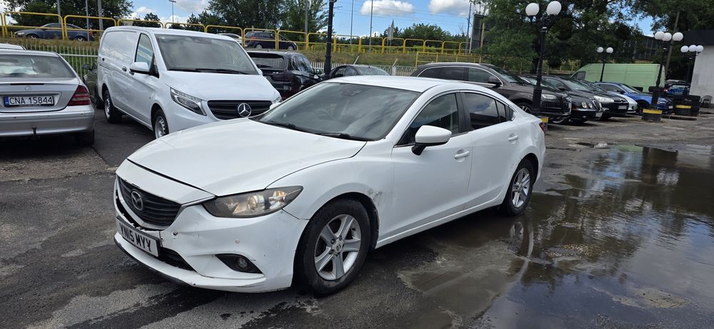 Mazda 6 anglik Benzyna sprawny jeżdżący v5c