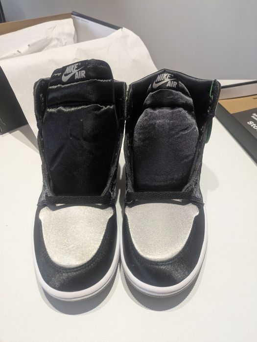 Original Jordan 1 Retro High OG Satin - mulher EU-39 (US w 8)