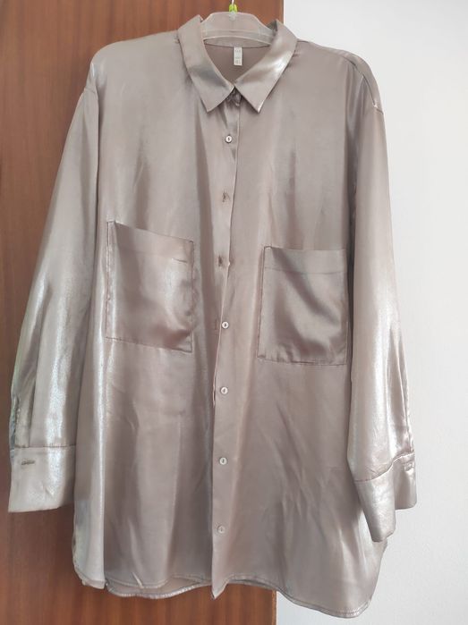 Camisa Zara prateada tamanho L