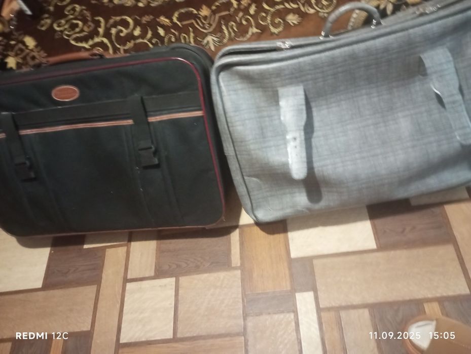 Два великих валізи, ссср