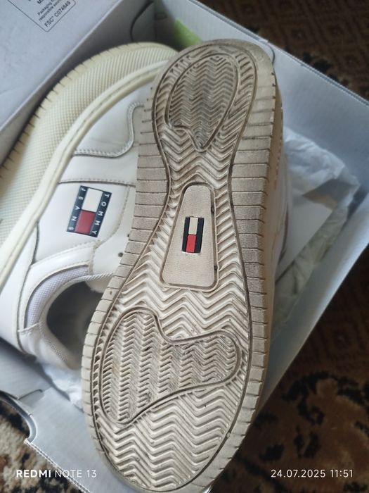 Женские кроссовки Сникерсы.ТОММY JEANS.р.38.450гр.