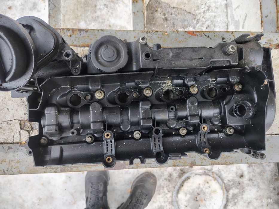 Клапання кришка N47