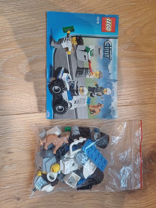 Lego city 7279 Police Minifigure Collection