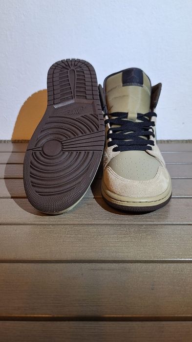 Кросівки Air Jordan 1 MID HV6422 200 US10 EUR44 28CM