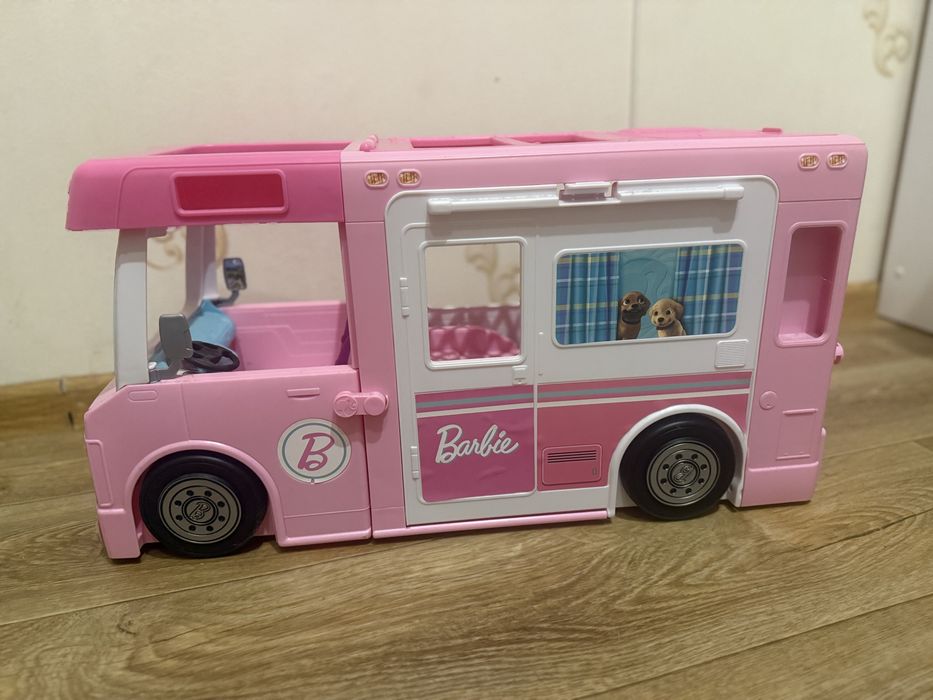 Продам Barbie 3-in-1 Dream Camper авто будинок кемпер для барбі