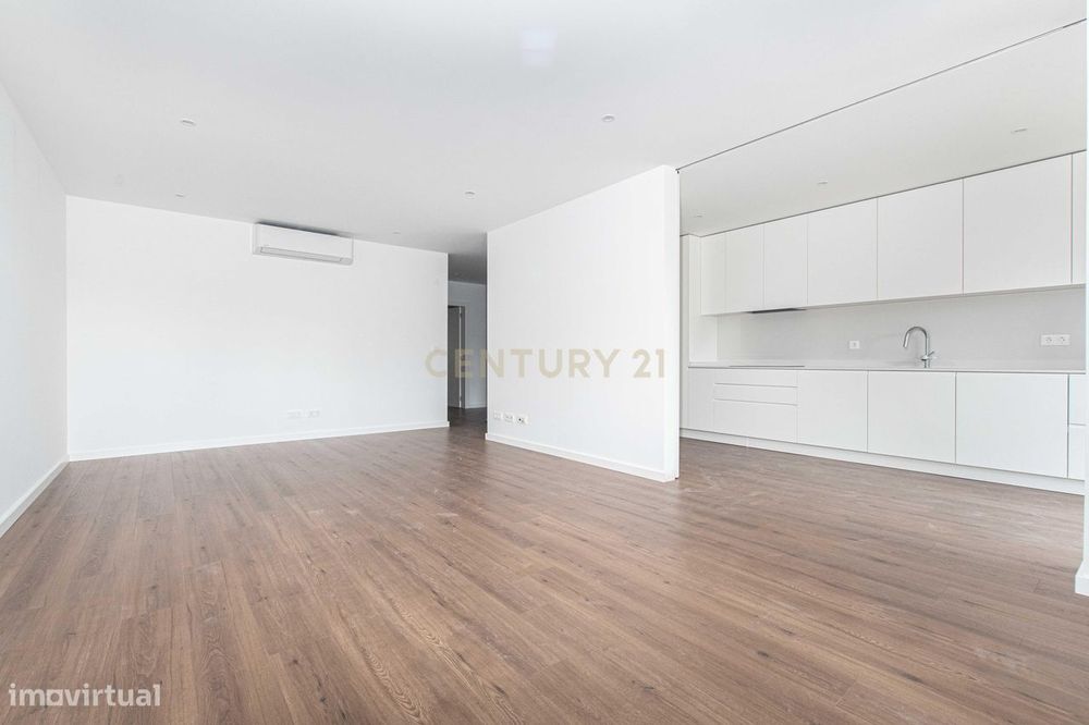 T2 Urbanização Neudel a estrear