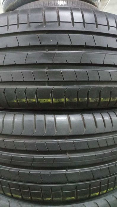 225/40/19 255/35/19 Pirelli PZ4 MOExtended RSC