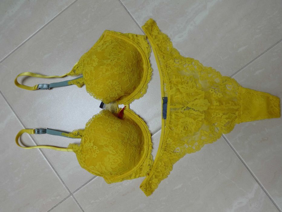 Komplet bielizny damskiej elle macpherson body