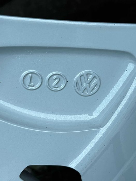 Koła Alufelgi 17" Vw Golf 8 5x112 Et 46 zima 205/50/17 stan igła