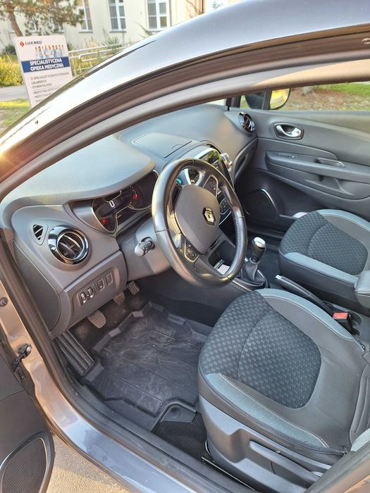 Renault Captur, benzyna, rok 2019