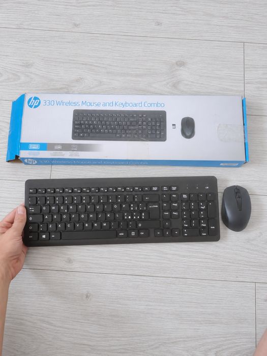 Zestaw hp 330 wireless klawiatura i mysz bezprzewodowa 2,4 ghz usb 1600 dpi numpad qwerty pełny rozmiar do biura domu laptopa pc czarny plug play