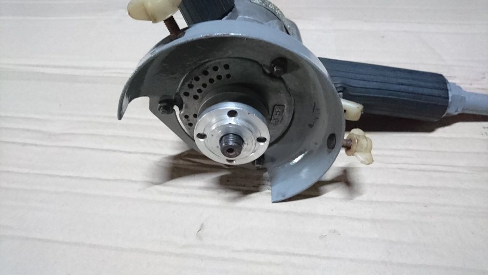 Пневматическая торцевая шлифовальная машина ИП 2203А (пневмошлифмашина