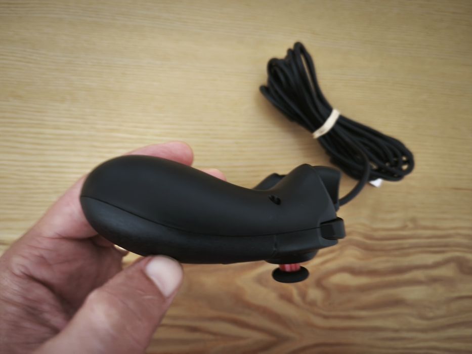 Comando BLACKFIRE Wired Pro Controller (Nintendo Switch - Preto)