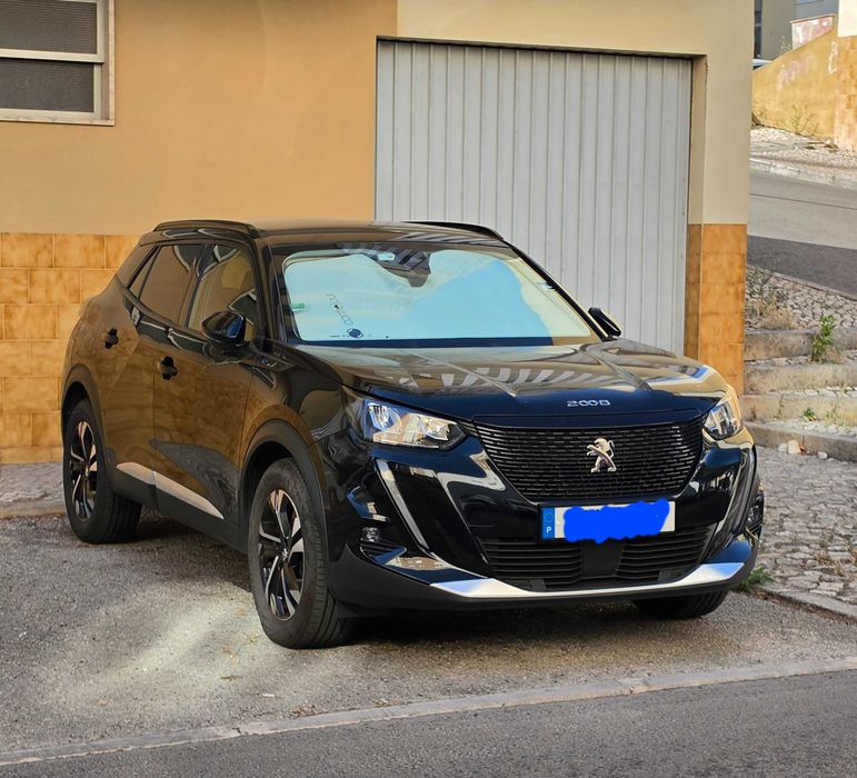Peugeot E-2008 50 kwh Allure Pack
