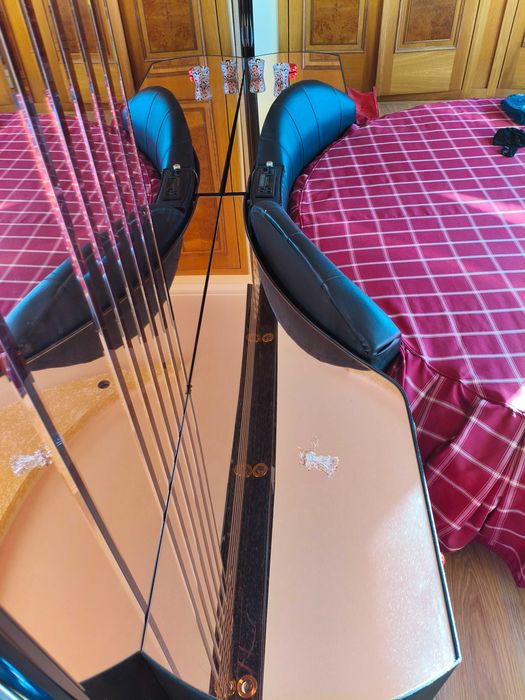 Quarto casal (Cama redonda)