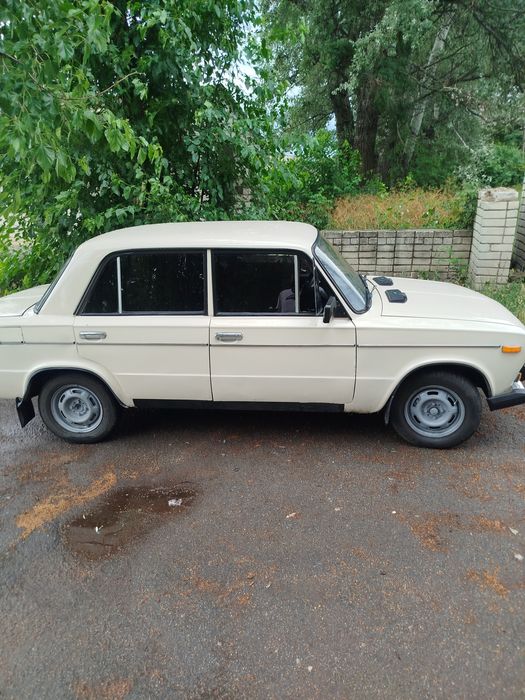 Продам срочно автомобиль