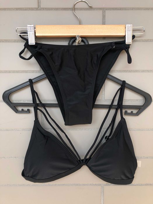 Conjunto de biquini novo 38