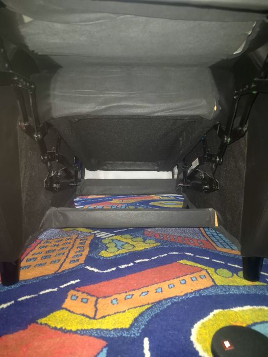 софа Cougar Ranger.